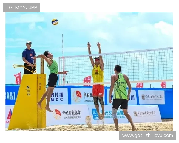 “沙滩手球赛场激烈交锋，天府新区热力四射”